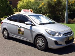 Hyundai Accent - Auto